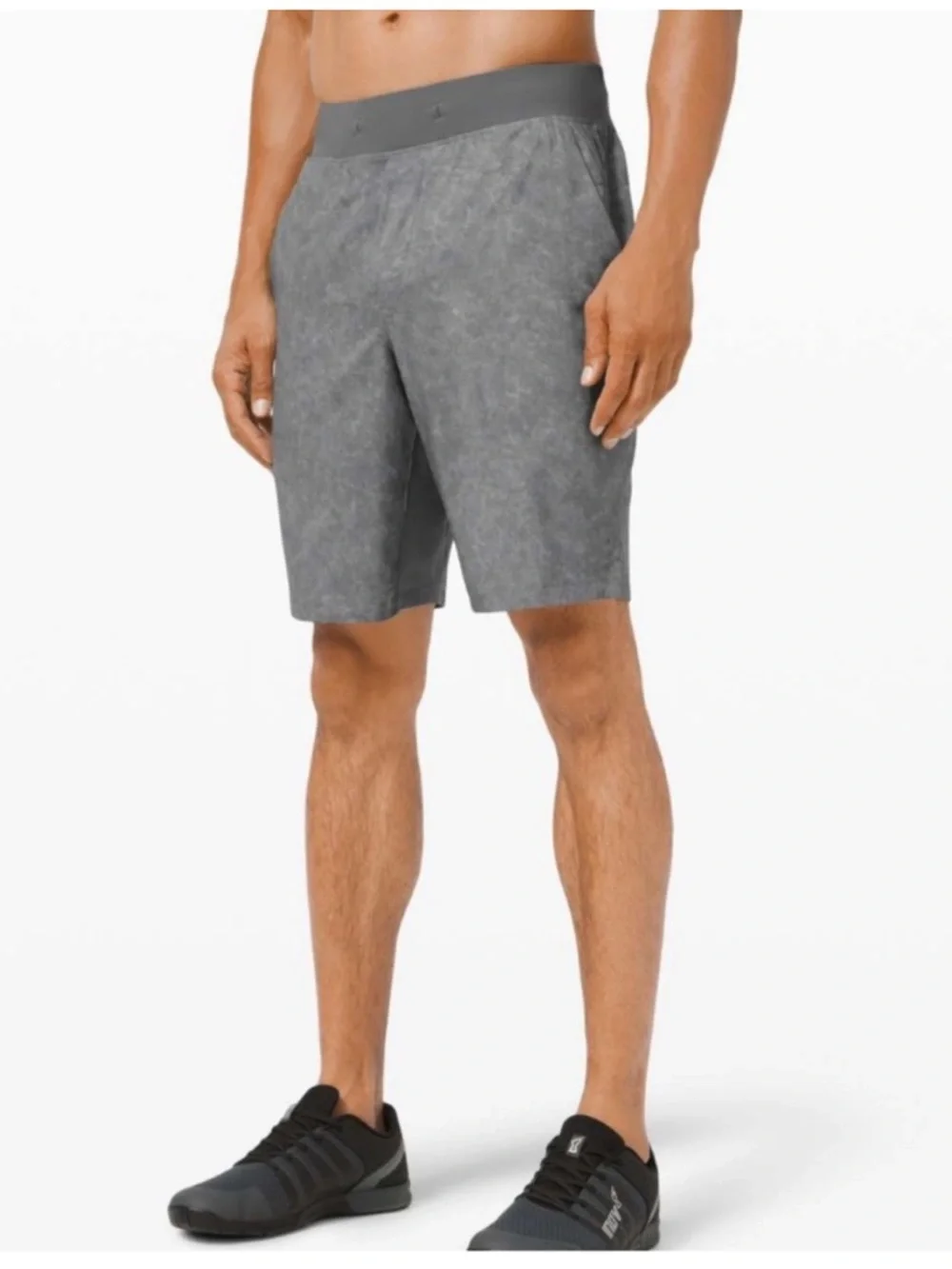 Lululemon T.H.E. Short 9” Linerless Gray Large